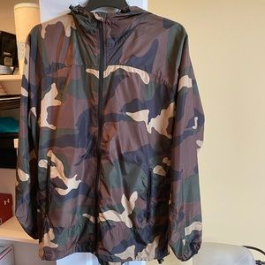 Forever 21 Men Camo Windbreaker